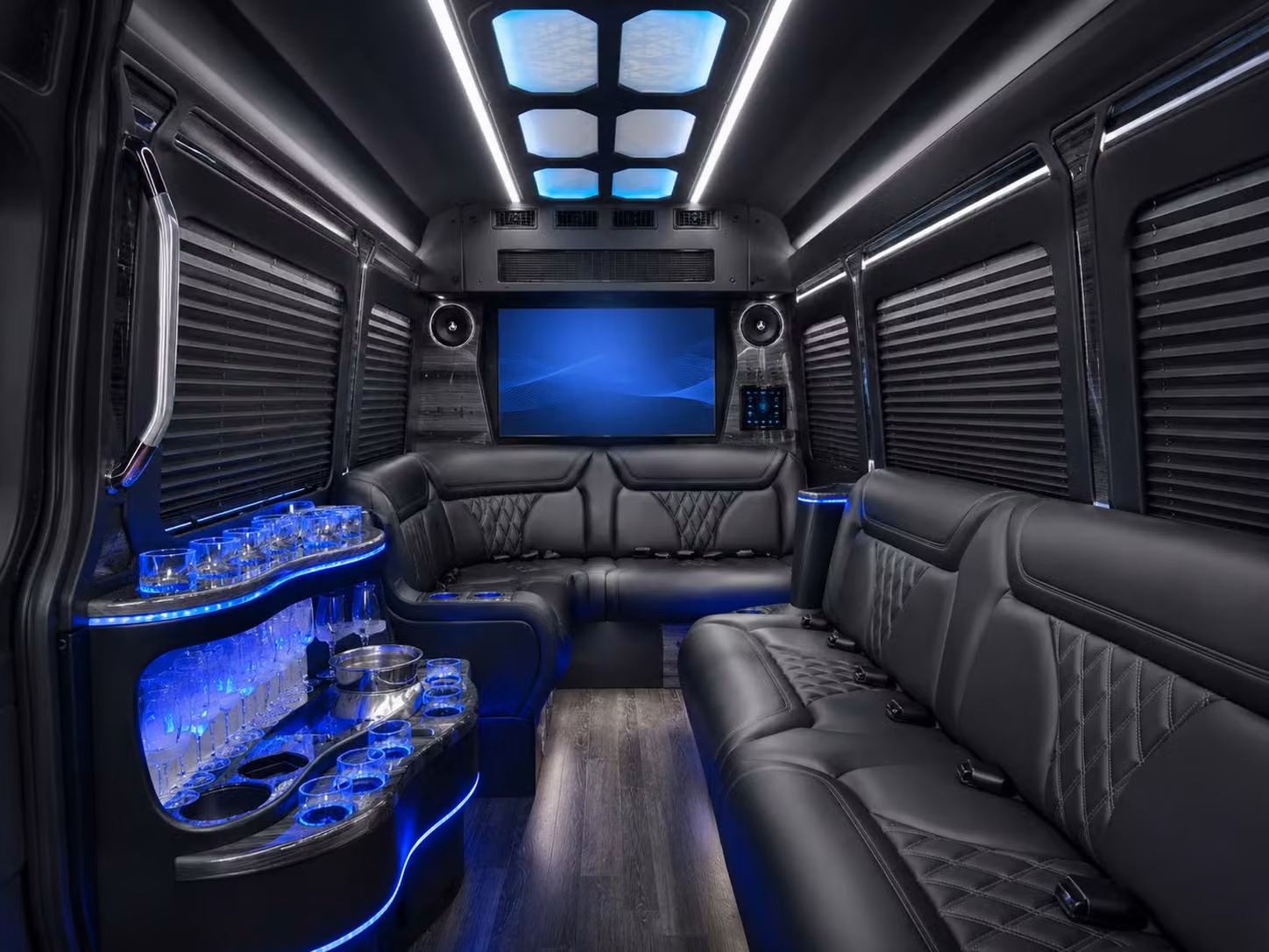 airport transfers and deployment shuttles serving fort lauderdale hollywood international airport