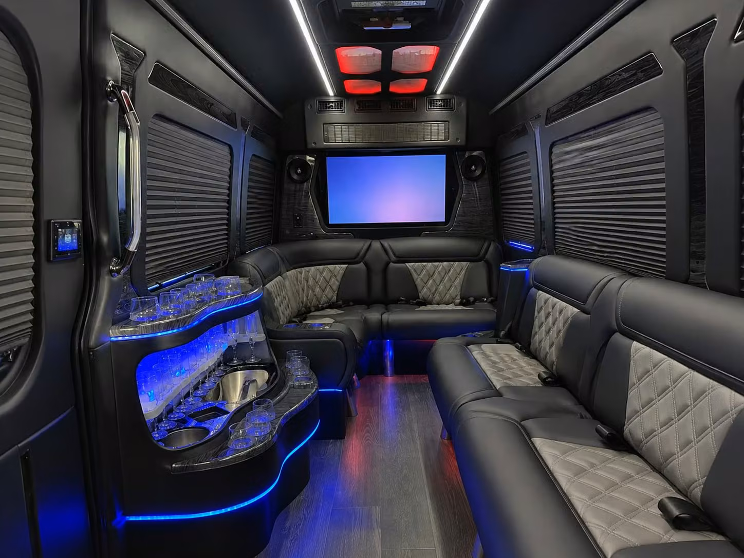 charterbussunrise com puts senior ministry and elderly congregation transportation within easy reach